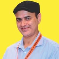 Dr. Arshad Hussain Shah Md